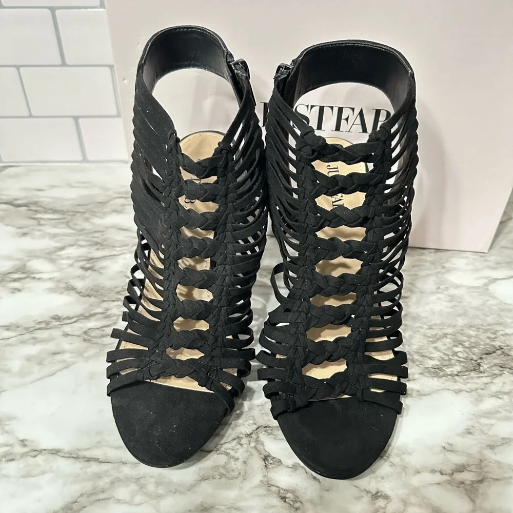 JustFab ABBA Heeled Sandals. Never before worn in good/Fair condition.